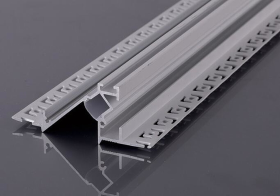 Des couleurs personnalisées en aluminium pour l'éclairage à bande LED par Shengxin
