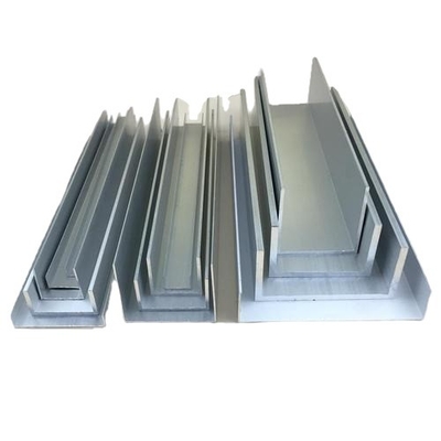 Décoration d'argent personnalisée Trim Slots Aluminium Channel avec service de traitement de soudage
