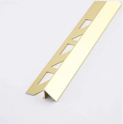 Corner de découpage de tuiles en aluminium avec perforation de processus profond Perçage de précision de coupe CNC