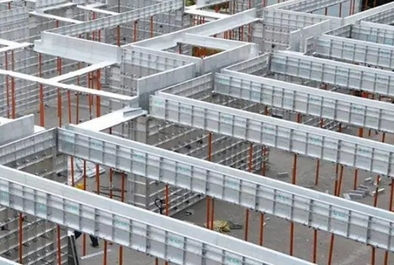 Système de coffrage en aluminium et colonnes de construction avec des profils d'épaisseur de 0,8 mm à 2,0 mm