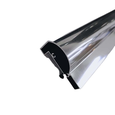 Profiles d'aluminium naturels 6063 6061 T5 personnalisés pour fenêtre de salle de douche et pergola