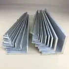 Angles en aluminium à fentes personnalisables et faciles à assembler pour des applications polyvalentes