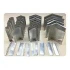 Des angles en aluminium personnalisés parfaits pour les applications de l'industrie de la construction