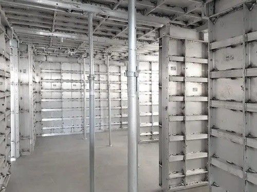 SHENGXIN 6063-T5 cadre en aluminium coffrage en dalles d'aluminium pour le moule de béton de cour