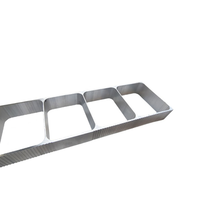 Profil d'extrusion d'aluminium à grande taille 6061 6063 Profil d'alliage carré à paroi mince