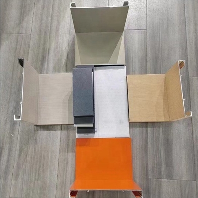 6063 6061 alliage d'aluminium de profilés en aluminium personnalisés pour les cadres de portes et fenêtres