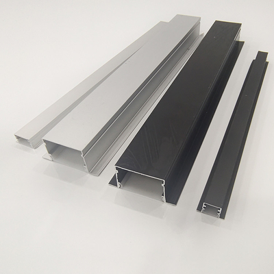 Profil d'extrusion en aluminium LED d'épaisseur personnalisée pour affichage LED de 5,8 à 6,0 m de longueur