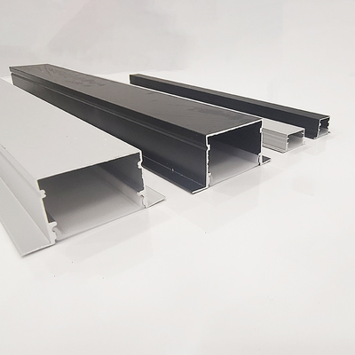 Profil d'extrusion en aluminium LED d'épaisseur personnalisée pour affichage LED de 5,8 à 6,0 m de longueur