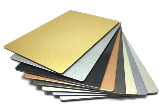 Vente directe T3-T8 Température ACP Taille PVDF Panneau composite en aluminium résistant au feu