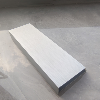 Profiles revêtus de poudre d'aluminium pour portes et fenêtres répondant aux exigences du client