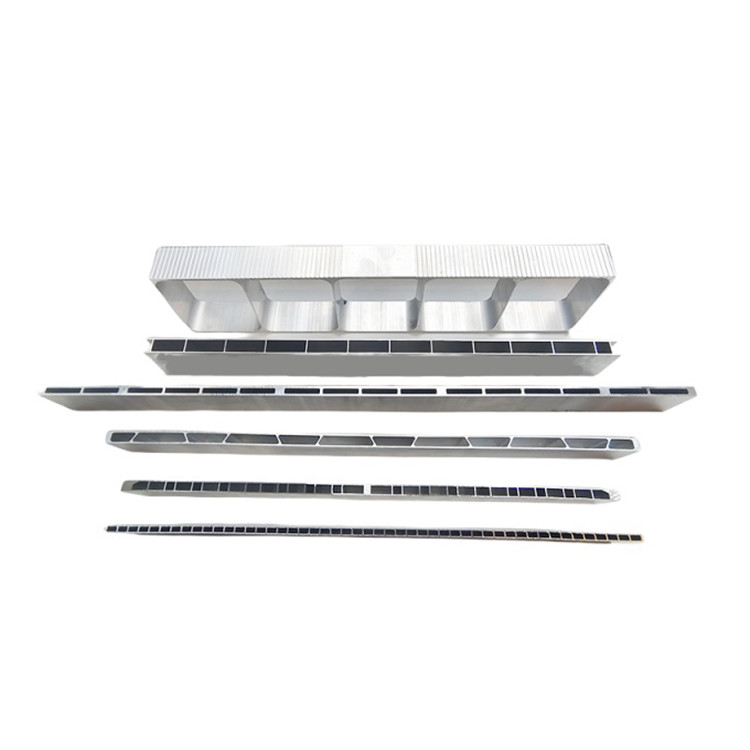 Profil d'aluminium industriel 6061 6063 6082 T5 T6 Extrusion d'aluminium pour procédés profonds