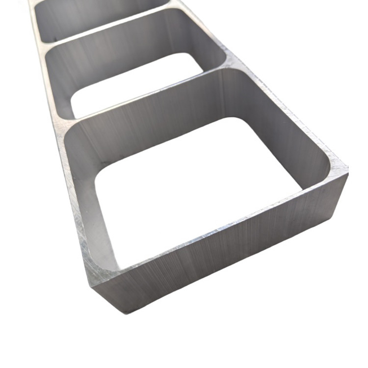 6063 Profiles d'extrusion industriels en alliage d'aluminium pour chariots et bus certifiés ISO