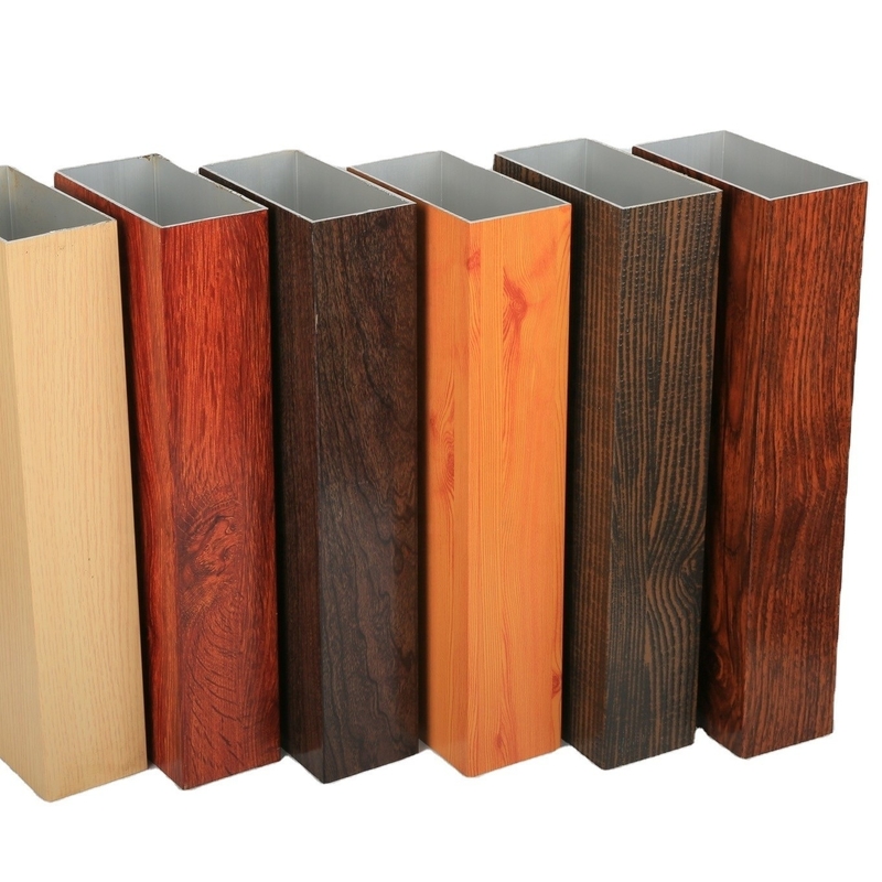 Profiles en aluminium de couleur bois pour clôtures en alliage ou non en alliage de qualité 6000 série