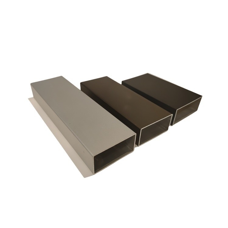 Profiles en aluminium trempé T3-T8 pour fenêtres et portes à Madagascar Surface finie