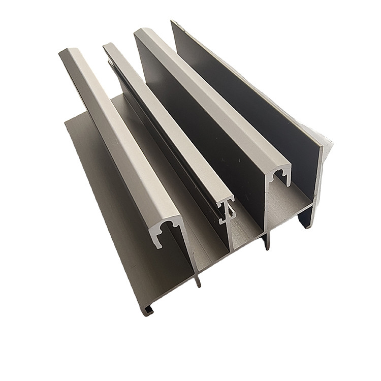 T5 Extrusion de profilés en aluminium de couleur personnalisée pour fenêtres et portes